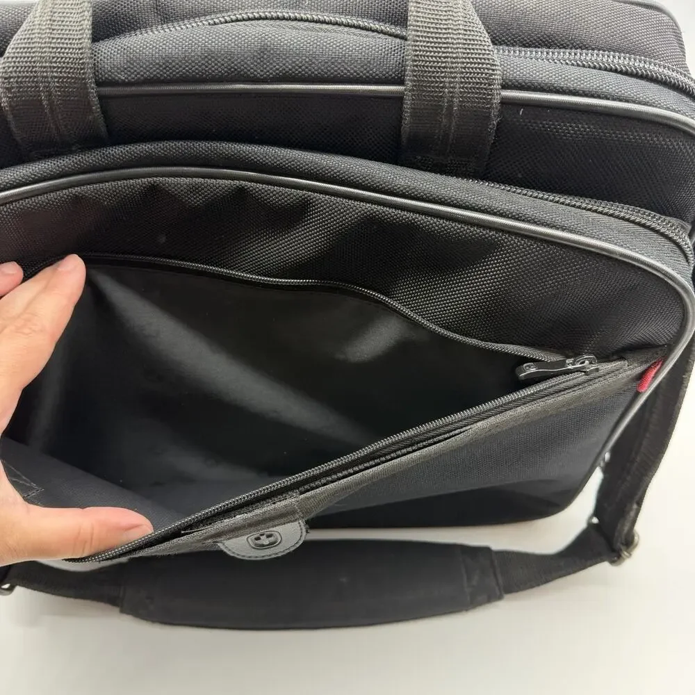 Wenger SwissGear pre owned